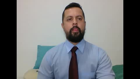 Snapshot of harry_goldenmillerx10fun chatting on 03/05/25, 08:42 Harry online show from 03/05/25, 08:42