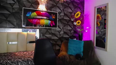 Harry online show from 12/31/24, 09:17