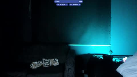  ... online show from 11/09/25, 08:12