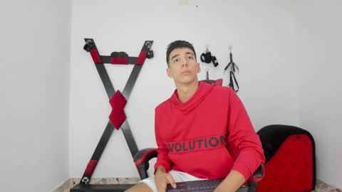 Harry online show from 11/16/25, 04:01