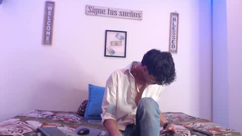 harry thomson online show from 01/22/25, 03:31