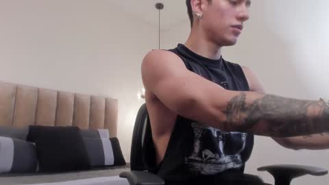 Harry Jones online show from 01/11/25, 05:18