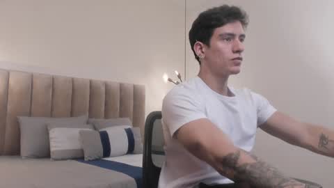 Harry Jones online show from 02/02/25, 05:37