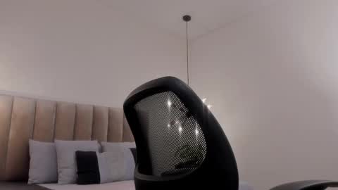 Harry Jones online show from 02/09/25, 05:43