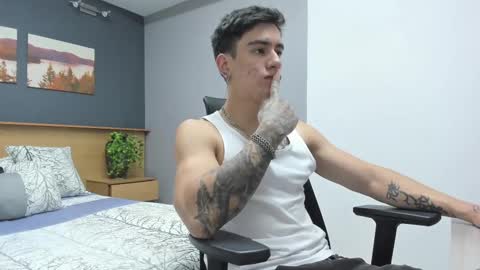 Harry Jones online show from 02/11/25, 05:50