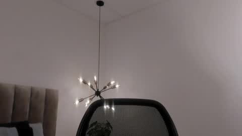 Harry Jones online show from 02/15/25, 05:39