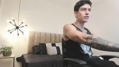 Harry Jones online show from 03/08/25, 05:22