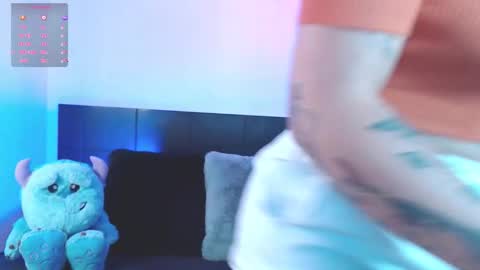 Snapshot of haru_420 chatting on 09/24/25, 10:29 Sofia Damin online show from 09/24/25, 10:29