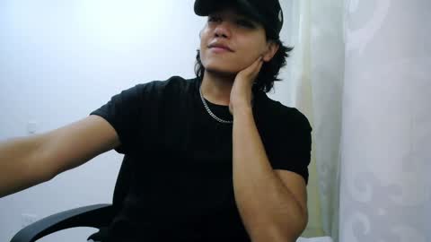 Haru online show from 01/30/25, 12:39