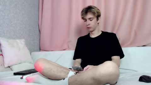 Snapshot of harvey_foster chatting on 12/03/25, 07:38 harvey_foster online show from 12/03/25, 07:38