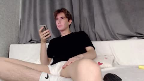 Snapshot of harvey_foster chatting on 01/15/26, 09:51 harvey_foster online show from 01/15/26, 09:51