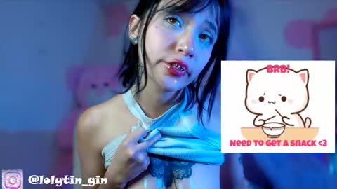 Im Emily and I could be the love of your life    online show from 02/19/25, 02:01