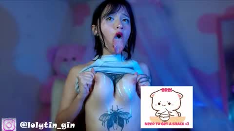 Im Emily and I could be the love of your life    online show from 11/26/25, 12:55