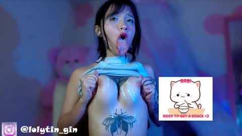 Im Emily and I could be the love of your life    online show from 03/04/26, 02:45