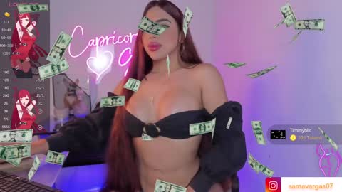 Snapshot of hasbella_saenz1 chatting on 01/05/25, 09:25 s online show from 01/05/25, 09:25