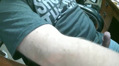 Snapshot of hashtagsorcerer chatting on 02/25/25, 04:35 boner man online show from 02/25/25, 04:35