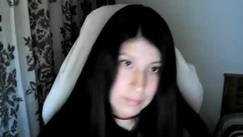 lady online show from 01/12/25, 05:13