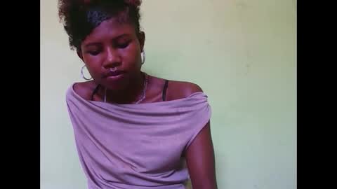 hasleyinah online show from 02/22/26, 08:13