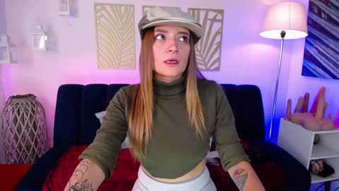 Nicole online show from 02/12/25, 04:44