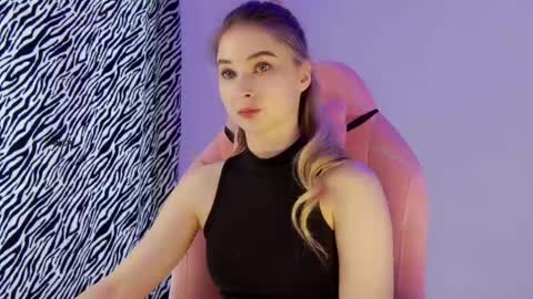 Anna online show from 05/27/26, 12:46