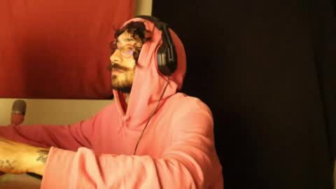 More content   2   online show from 02/13/25, 12:13