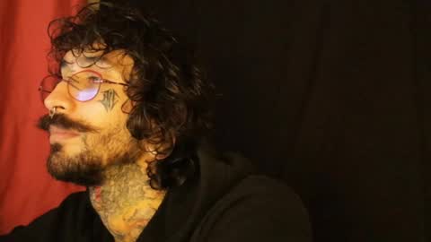 More content   2   online show from 02/15/25, 01:53