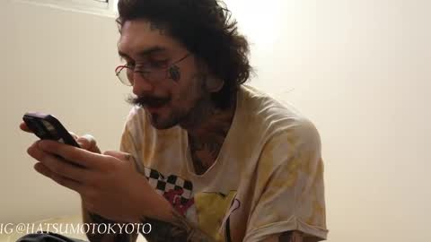 More content   2   online show from 03/08/25, 07:53