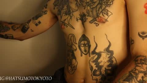 More content   2   online show from 03/08/25, 10:56