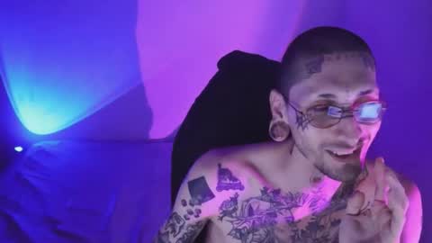 More content   2   online show from 11/14/25, 02:54