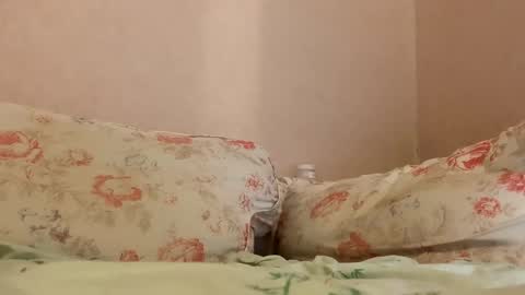 dee online show from 02/09/25, 10:32