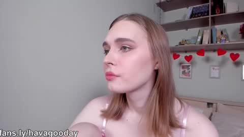 Mia online show from 02/14/26, 06:43