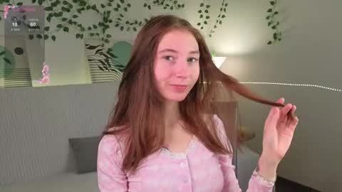 Lola online show from 12/19/25, 10:00