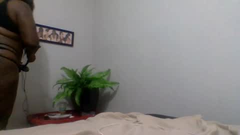 Snapshot of hawtchoc37 chatting on 06/22/26, 07:16 hawtchoc37 online show from 06/22/26, 07:16