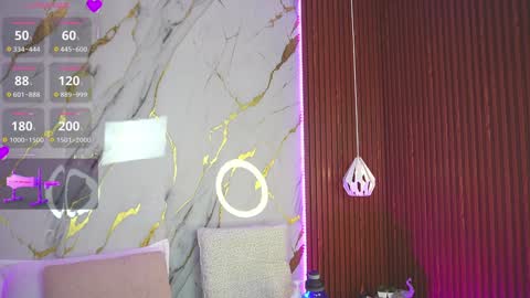 Snapshot of hay1_ chatting on 12/03/24, 07:10 haylie See you tonight at 8pm Colombia time online show from 12/03/24, 07:10