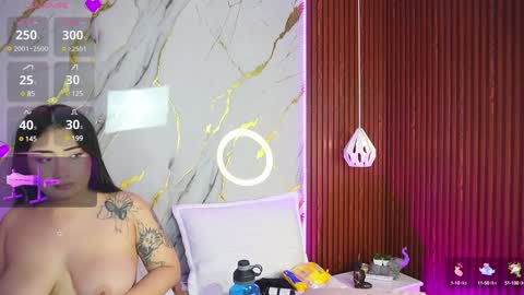 Snapshot of hay1_ chatting on 12/07/24, 08:44 haylie See you tonight at 8pm Colombia time online show from 12/07/24, 08:44