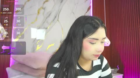 Snapshot of hay1_ chatting on 02/01/25, 07:26 haylie See you tonight at 8pm Colombia time online show from 02/01/25, 07:26