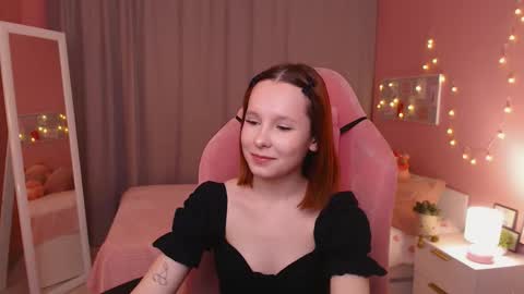 Mia online show from 01/15/26, 01:10