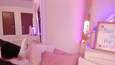 Hayami  online show from 01/27/25, 06:20