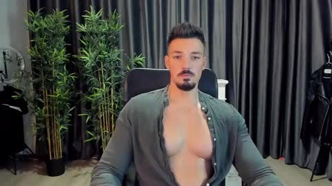 Snapshot of haydenspears chatting on 02/25/25, 04:31 HaydenSpears online show from 02/25/25, 04:31