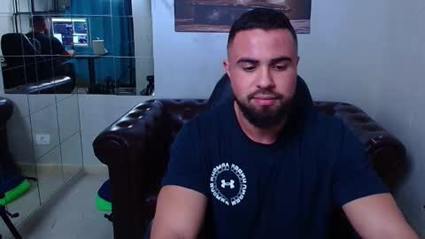 HayesWood online show from 12/22/25, 05:48