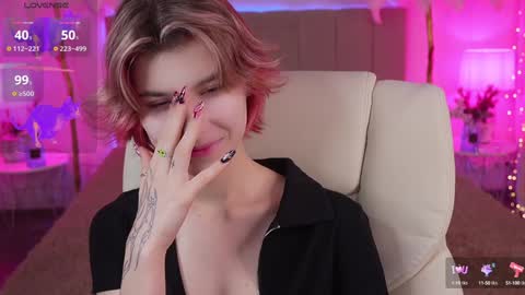 haylaamber online show from 12/11/24, 02:11