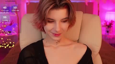 haylaamber online show from 12/16/24, 07:04