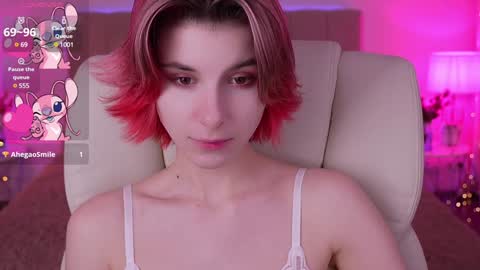 haylaamber online show from 01/12/25, 02:03