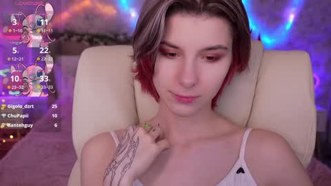 haylaamber online show from 01/27/25, 11:22