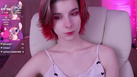 haylaamber online show from 02/05/25, 05:30