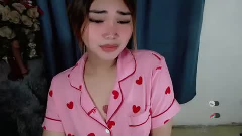 haylee online show from 11/11/25, 01:05