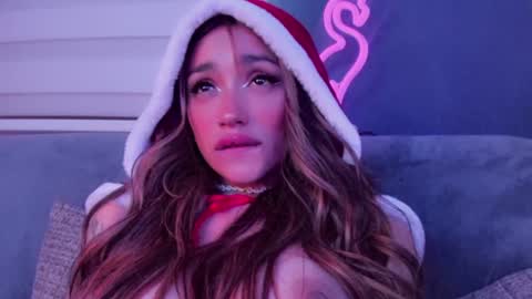 Marie online show from 12/31/24, 08:45