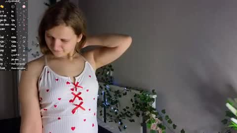 Snapshot of hazeelariel chatting on 04/14/26, 03:40 Jenny online show from 04/14/26, 03:40