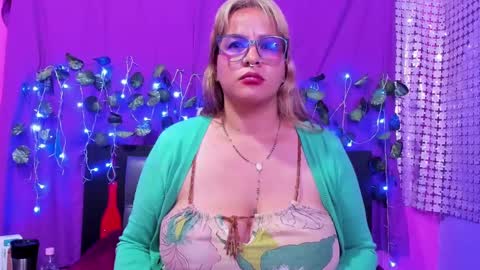 hazel online show from 02/28/25, 07:05