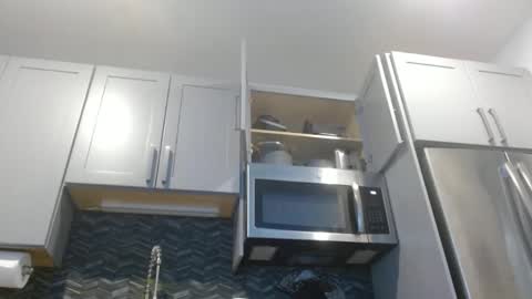 Snapshot of hazel_skye chatting on 01/05/25, 03:34 Hazel online show from 01/05/25, 03:34